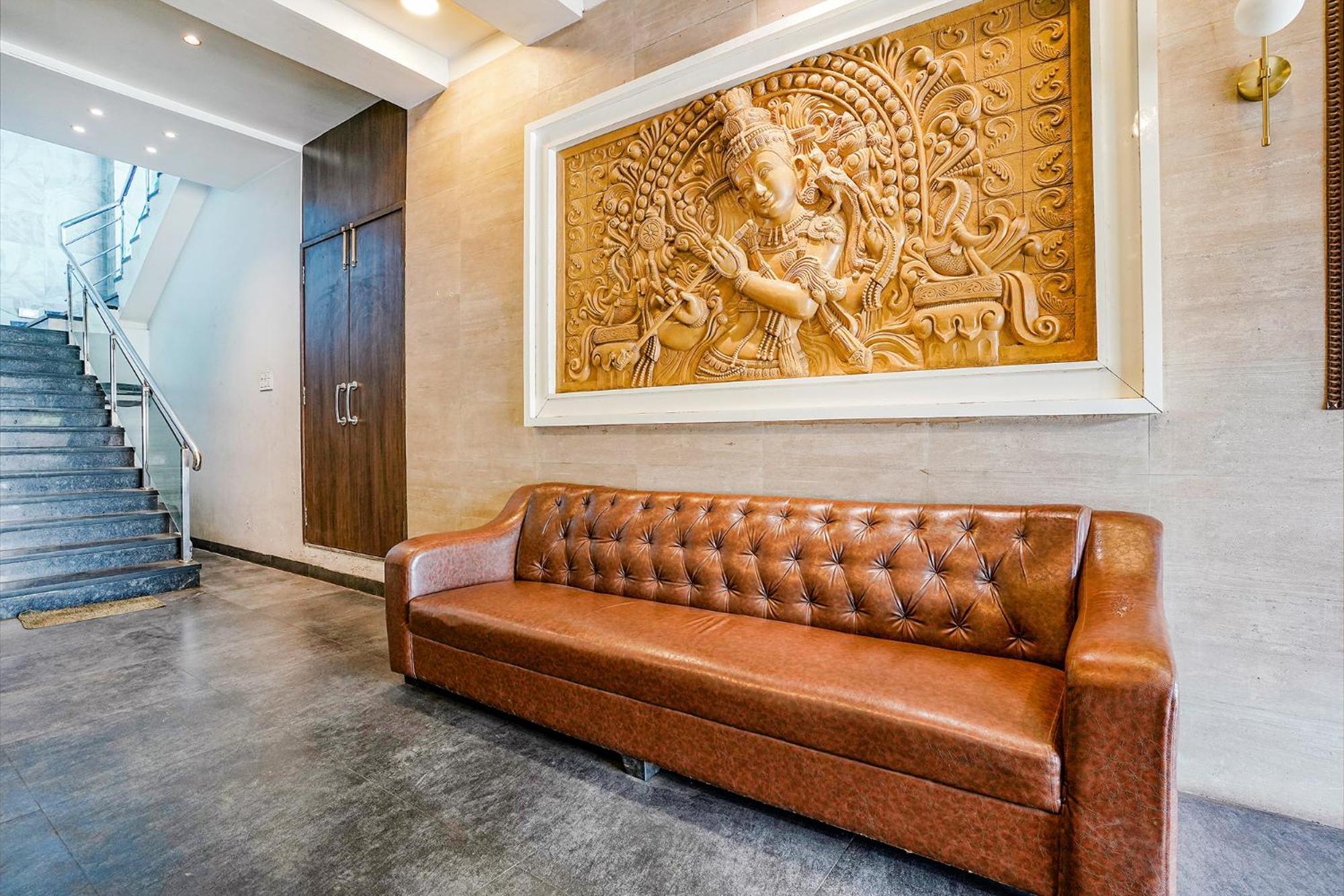 Fabhotel Krishna Inn Kashele Exteriör bild